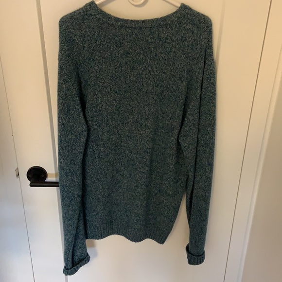 Cozy Penguin Sweater - Picture 2 of 3